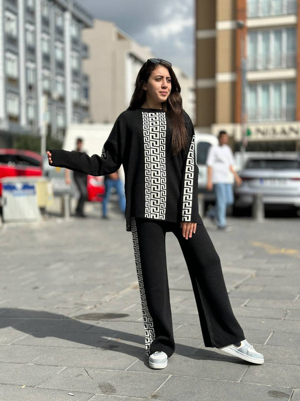 Color Drop-Shoulder Puzzle Printed Sweat Style 2-Pcs Winter Tracksuit